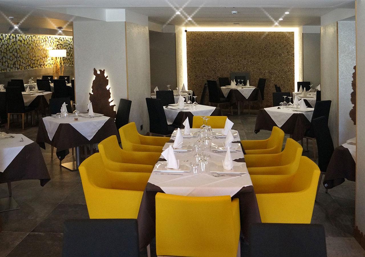 Hotel National Park & 4*