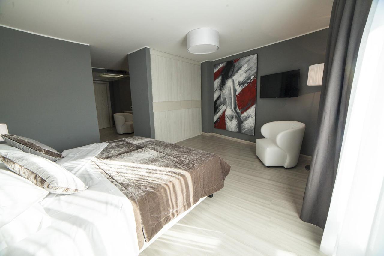 Hotel National Park &